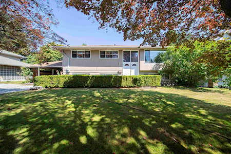 1651 Sprice Avenue Coquitlam, BC V3J 2P5