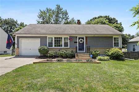 3811 NE 52nd Terrace Kansas City, MO 64119