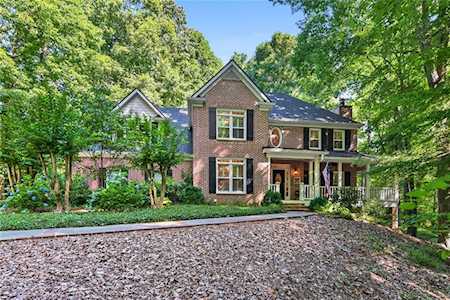 385 Petersford Way Milton, GA 30004