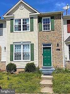 10628 Riva Place White Plains, MD 20695