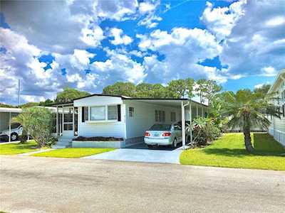 2120 Palazza Dr Sarasota, FL 34238