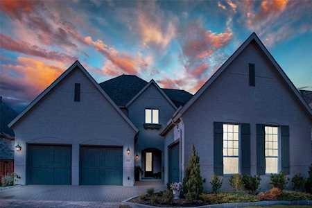 1920 Foxglen Drive Prosper, TX 75078