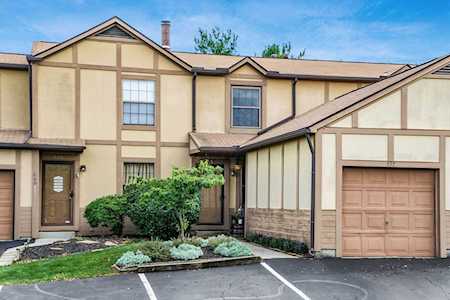 697 Alta View Court Worthington, OH 43085