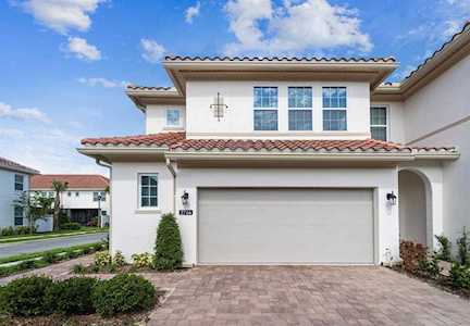2746 Bolzano Dr Apopka, FL 32712