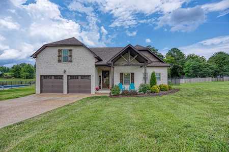 106 Tison Ln Cottontown, TN 37048