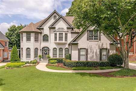 1615 Reindeer Ridge Alpharetta, GA 30005