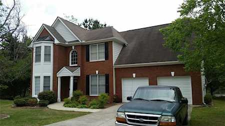 2915 Villa Lake Dr Powder Springs, GA 30127