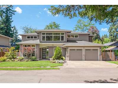 4723 Lamont Way Lake Oswego, OR 97035