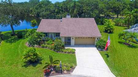 229 Woodingham Ln Venice, FL 34292