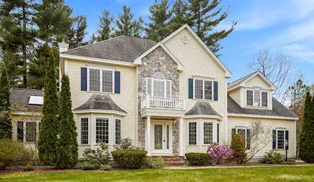 7 Cutter Ln Westford, MA 01886