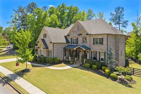 16790 Quayside Dr Alpharetta, GA 30004