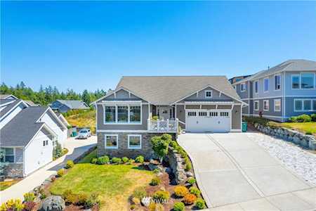 3909 Rockridge Parkway Anacortes, WA 98221