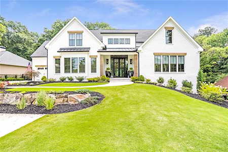181 Upshaw Dr Alpharetta, GA 30009