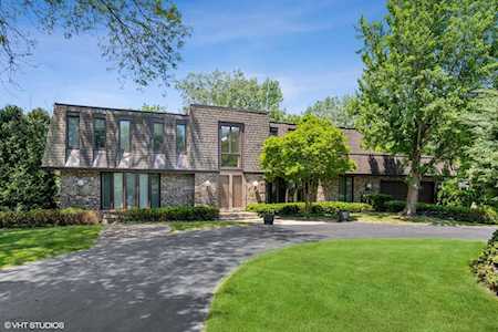 2098 Churchill Ct Highland Park, IL 60035