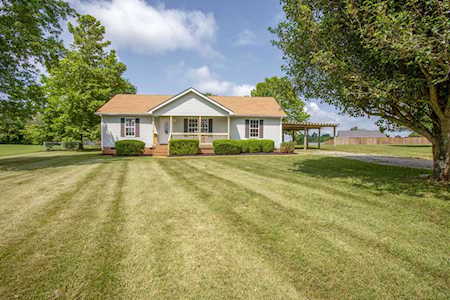 4106 Turning Leaf Ct Lewisburg, TN 37091