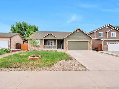 4121 W 30th Street Rd Greeley, CO 80634