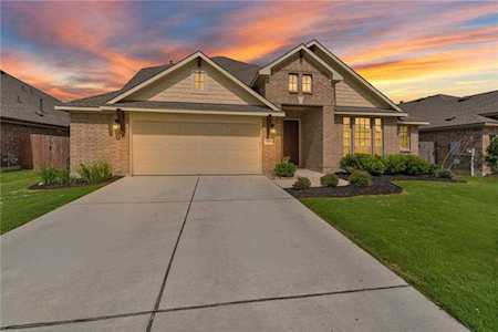 129 Summer Pointe DR Buda, TX 78610