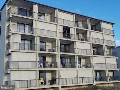 7001 Atlantic Ave #E202 Ocean City, MD 21842