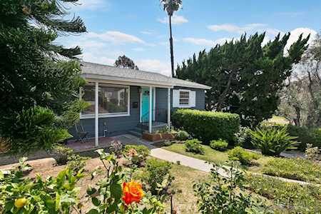 2655 Sunset St San Diego, CA 92110