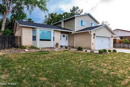 1926 E Parkridge Dr Salt Lake City, UT 84121