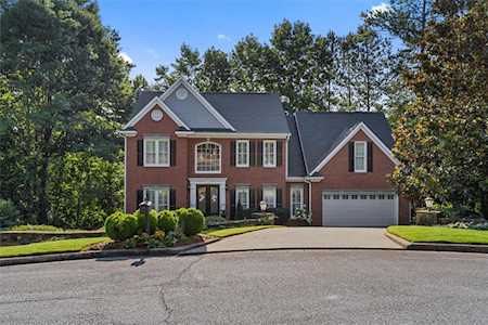 335 Dunhill Way Dr Alpharetta, GA 30005