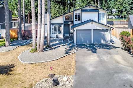 9705 161st Street Ct E Puyallup, WA 98375