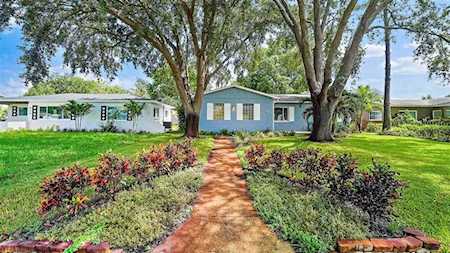 927 38th Ave NE St. Petersburg, FL 33704