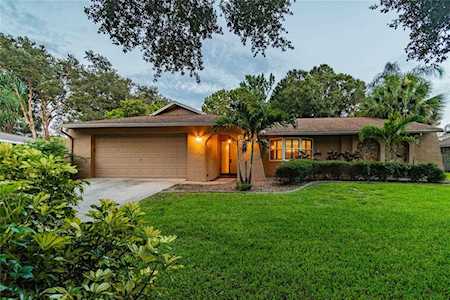 811 Village WAY Palm Harbor, FL 34683
