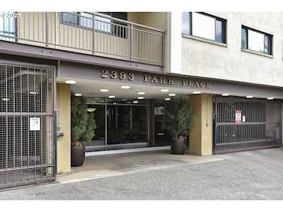 2393 SW Park Pl #210 Portland, OR 97205