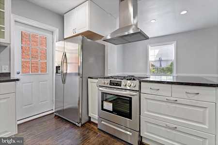 1734 33rd Place SE Washington, DC 20020