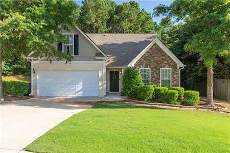 2729 Fairwillow Ln Grayson, GA 30017