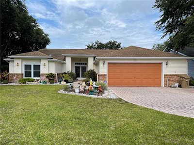 25104 Bonnie Blue Ct Leesburg, FL 34748
