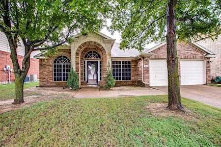 516 Spicewood Drive Desoto, TX 75115