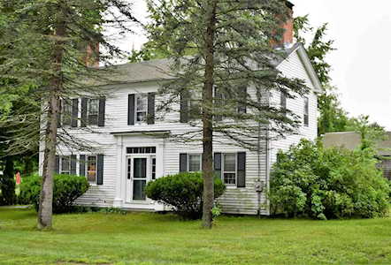 60 Middle Rd Brentwood, NH 03833