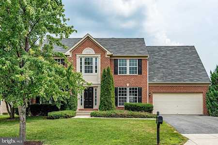 13509 Oaklands Manor Dr Laurel, MD 20708