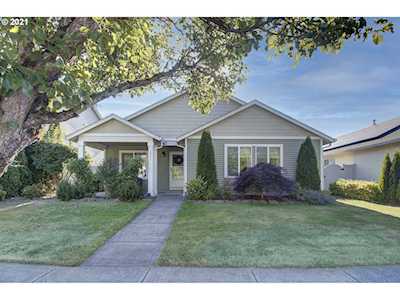 1002 NW 20th Ave Battle Ground, WA 98604