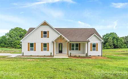 219 Lone Pine Rd Statesville, NC 28625
