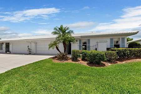 6809 8th Ave W Bradenton, FL 34209