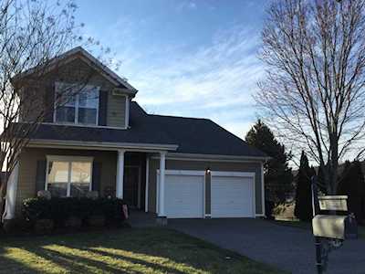 1001 Dunrobin Franklin, TN 37067