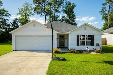 449 Bryson Circle Hahira, GA 31632
