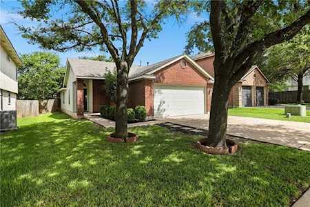 17532 Bishopsgate DR Pflugerville, TX 78660