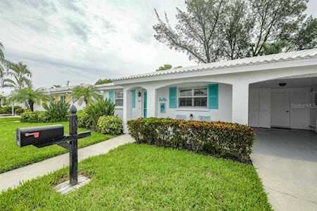 682 Spanish Dr S #105 Longboat Key, FL 34228