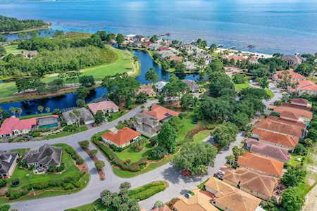 4315 Sunset Beach Circle Niceville, FL 32578