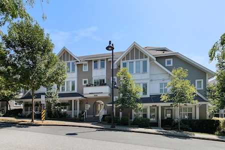 618 Langside Avenue #317 Coquitlam, BC V3J 0B8