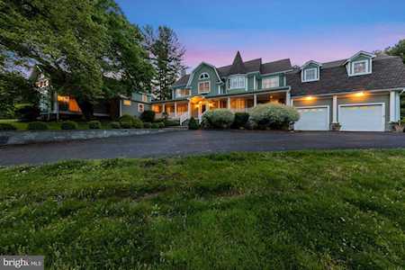 11911 Stoney Creek Rd Potomac, MD 20854
