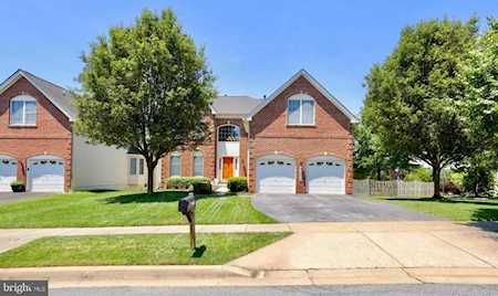 21908 Ivy Leaf Dr Boyds, MD 20841
