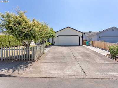1809 NW 4th St Battle Ground, WA 98604