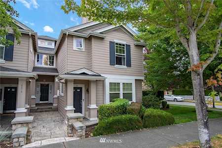 18878 NE 67th Way Redmond, WA 98052