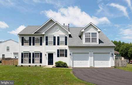 13113 Long House Ct Waldorf, MD 20601