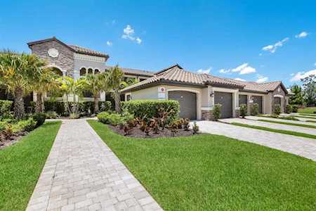 5577 Palmer CIRCLE #105 Lakewood Ranch, FL 34211